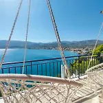 Villa Aiora -infinity Pool On The Cliff -private