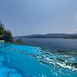 Aiora -infinity Pool On The Cliff -private * Loutra Oraias Elenis