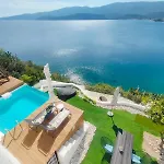 Villa Aiora -infinity Pool On The Cliff -private *
