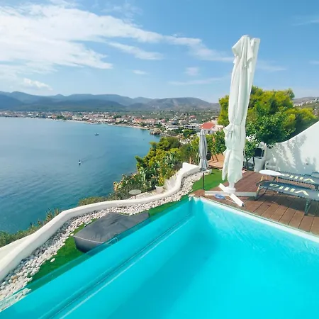 Villa Aiora -infinity Pool On The Cliff -private