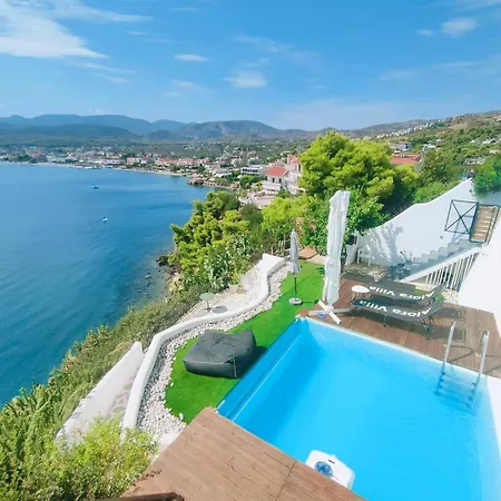 Aiora -infinity Pool On The Cliff -private