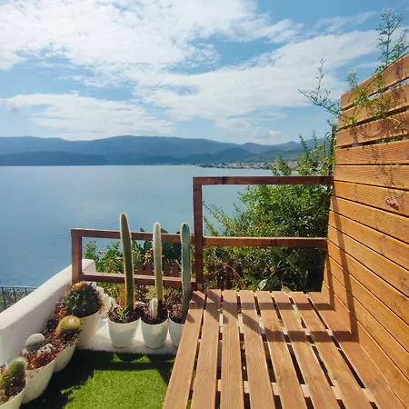 Aiora -infinity Pool On The Cliff -private * Loutra Oraias Elenis