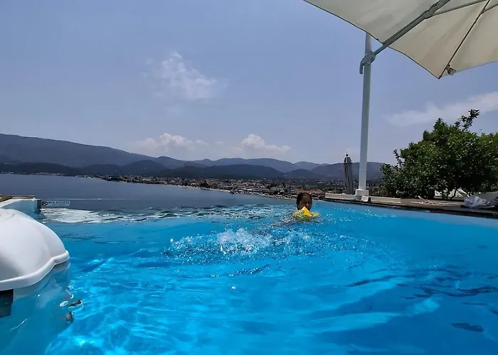 Villa Aiora -infinity Pool On The Cliff -private *