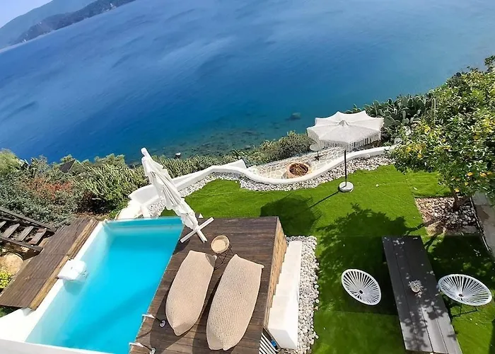 Villa Aiora -infinity Pool On The Cliff -private *