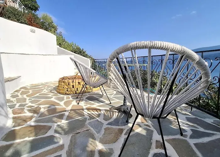 Aiora -infinity Pool On The Cliff -private Лутра-Ореас-Эленис