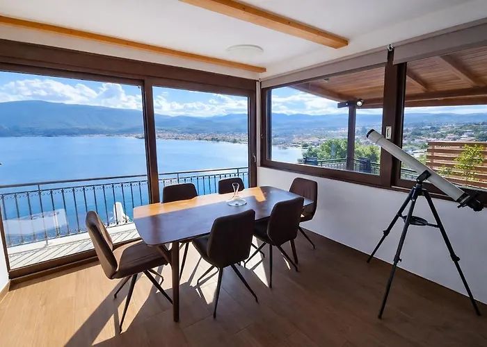 Aiora -infinity Pool On The Cliff -private Лутра-Ореас-Эленис