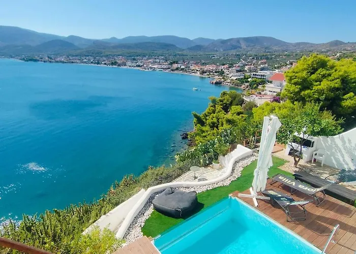 Aiora -infinity Pool On The Cliff -private Вилла *